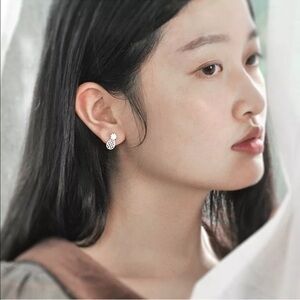 🌀SILVER PINEAPPLE EARRINGS🌀